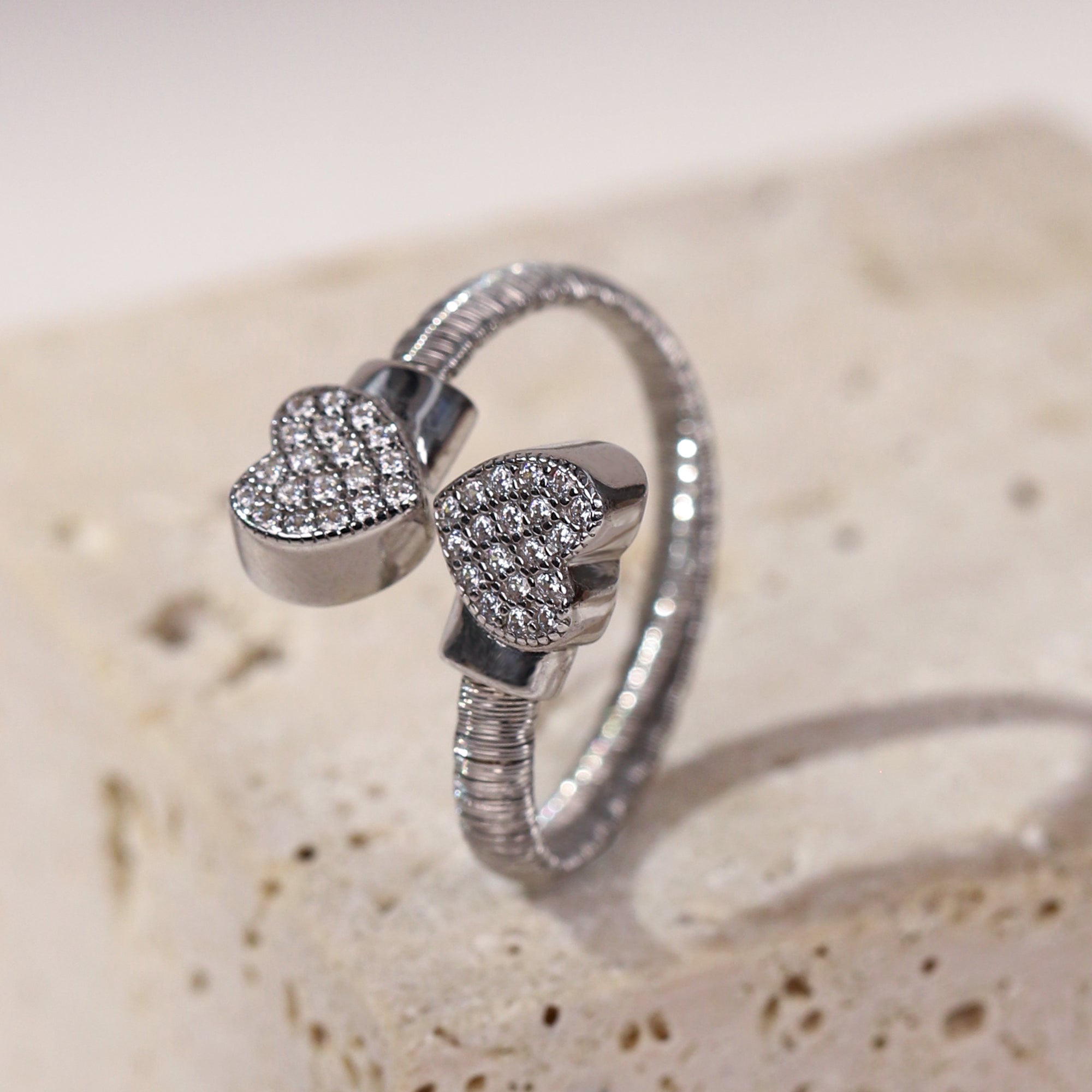 BLOOMVERE ADJUSTABLE HEART RING