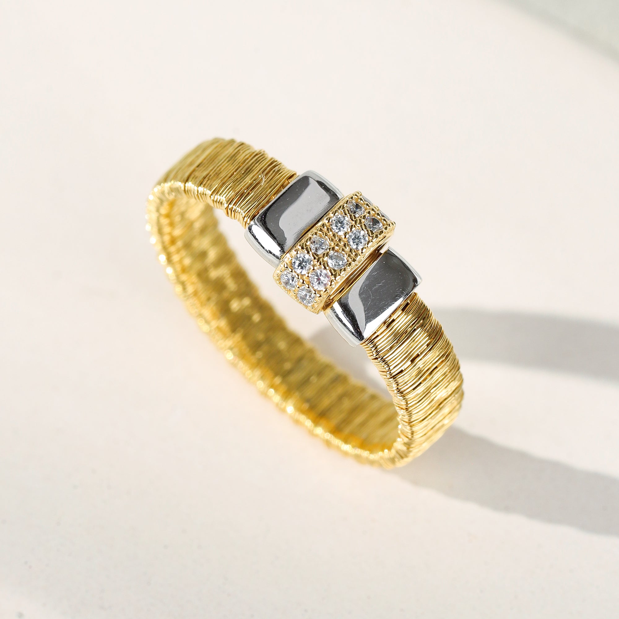 BLOOMVERE WIDE SHINY DIAMOND RING (SILVER)