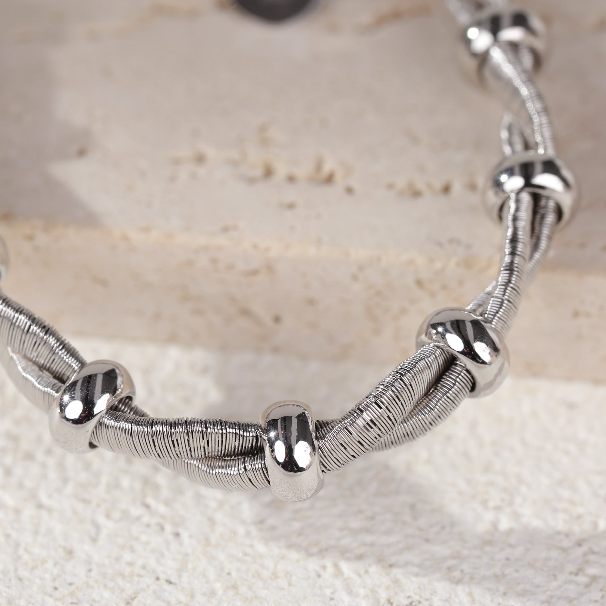 BLOOMVERE BAMBOO KNOT TIE BRACELET