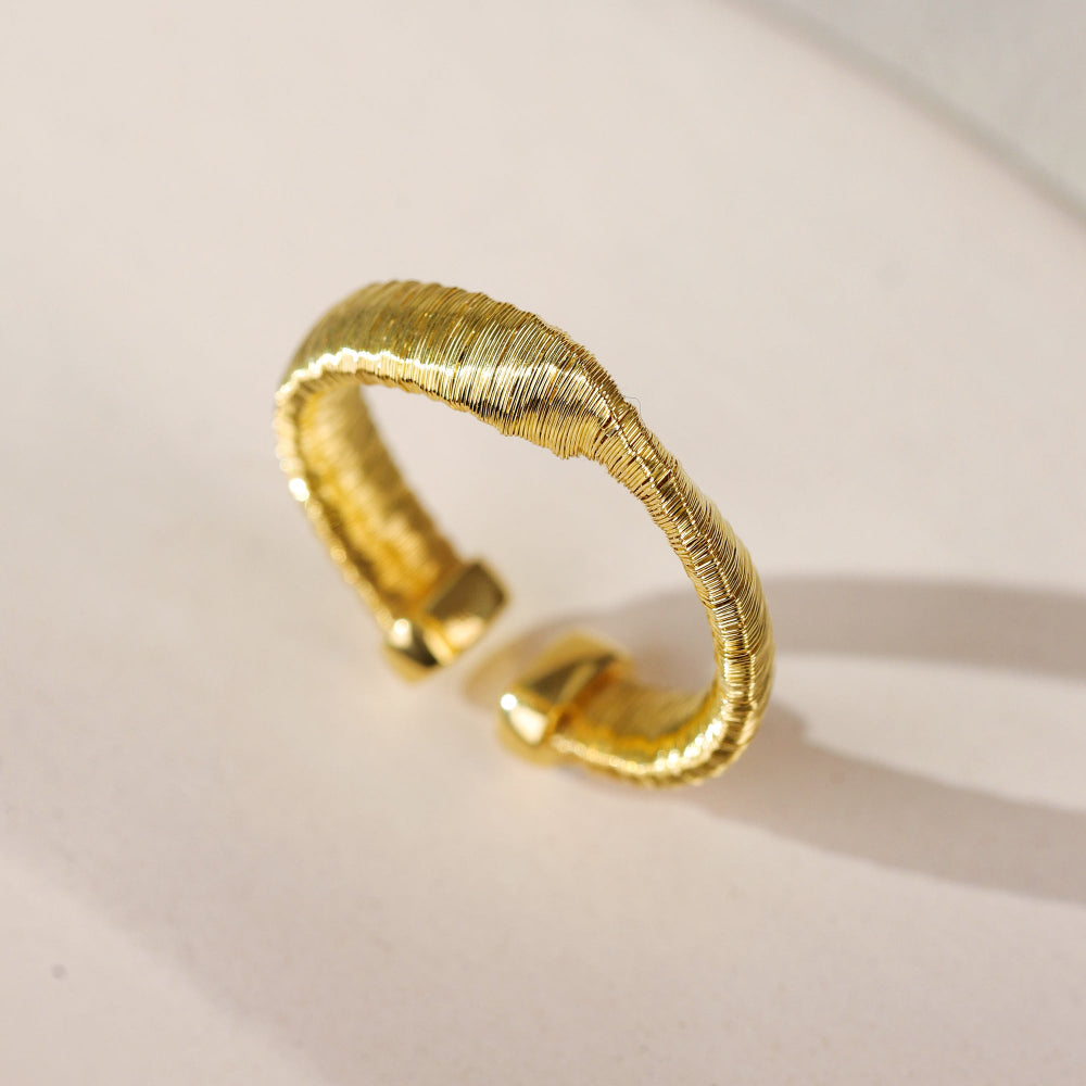 BLOOMVERE WOVEN RING (GOLD)