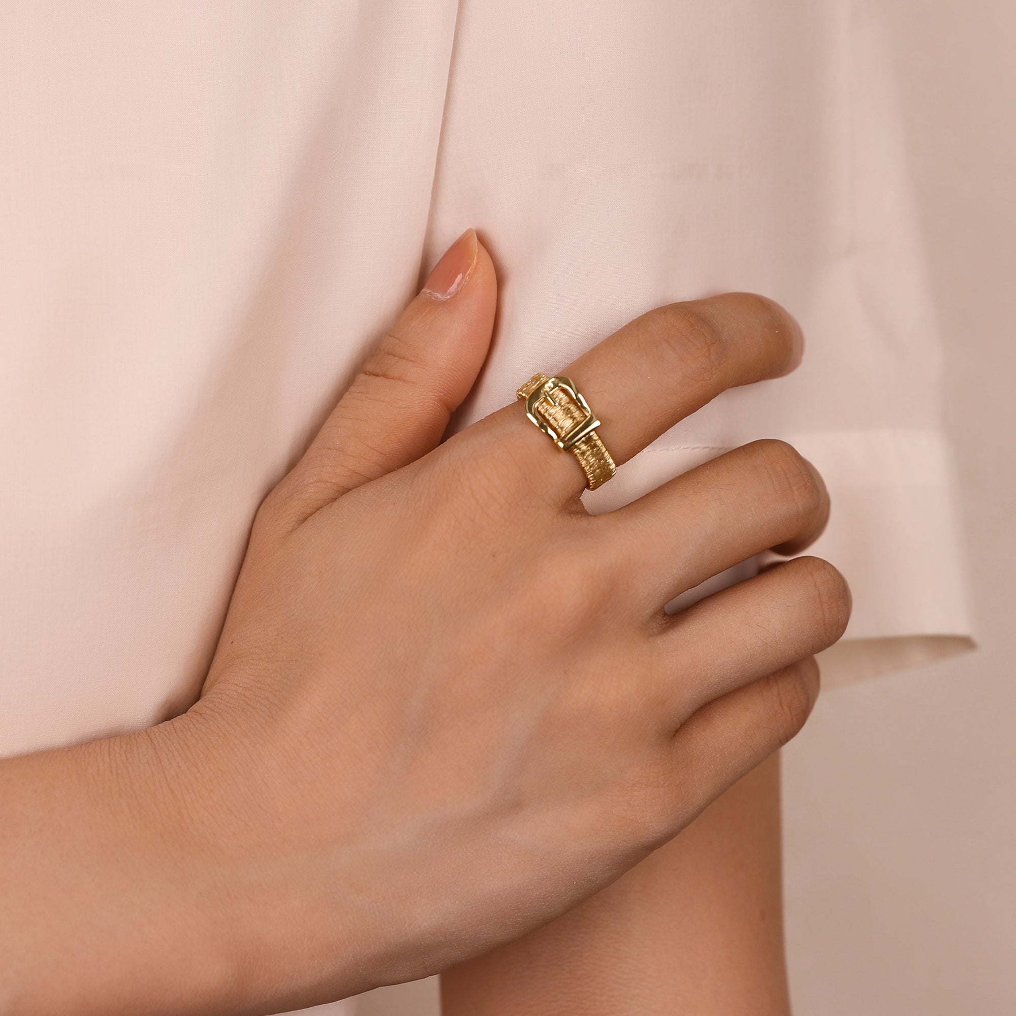 BLOOMVERE SIMPLE BAND RING (GOLD)