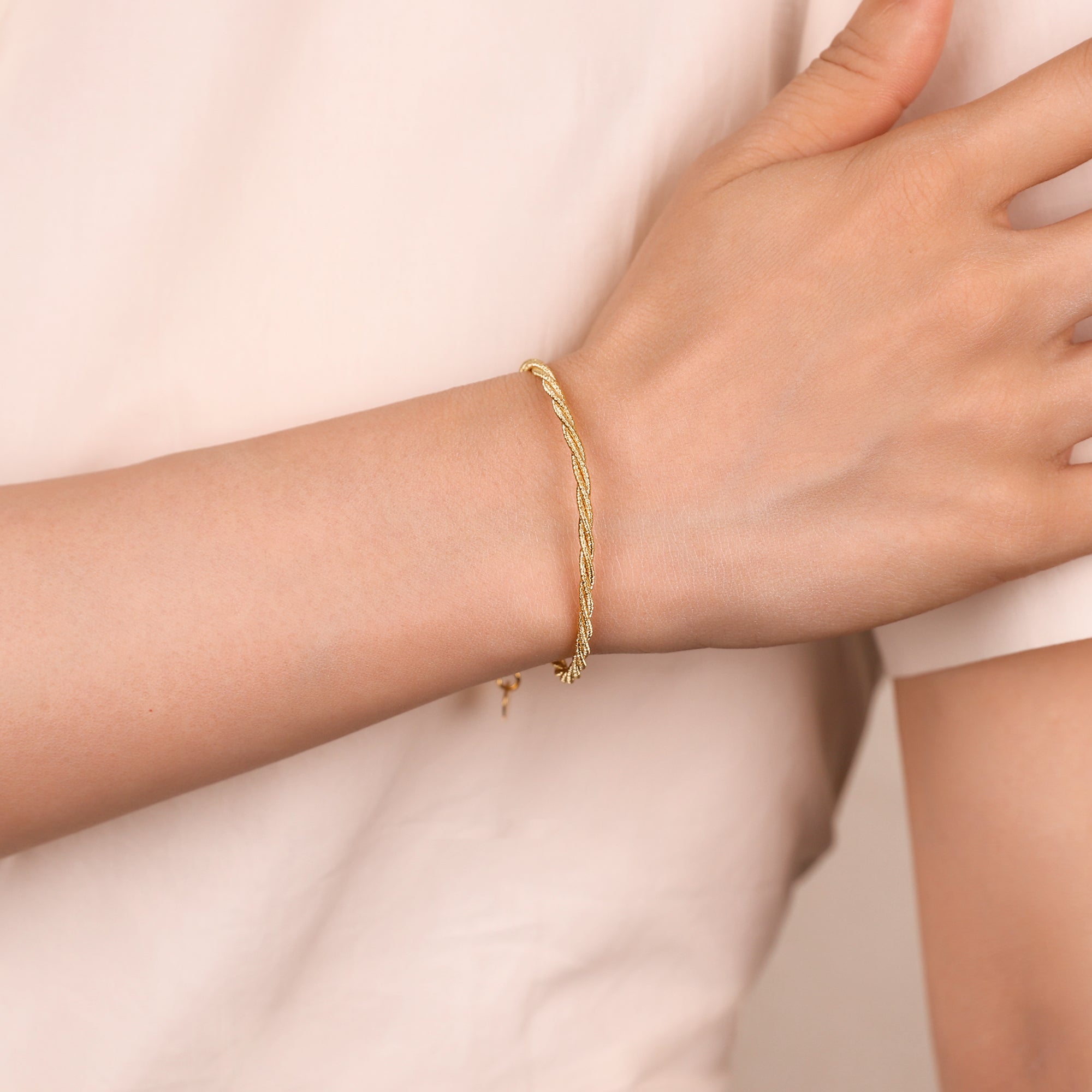 BLOOMVERE ADJUSTABLE TWIST ROPE BRACELET