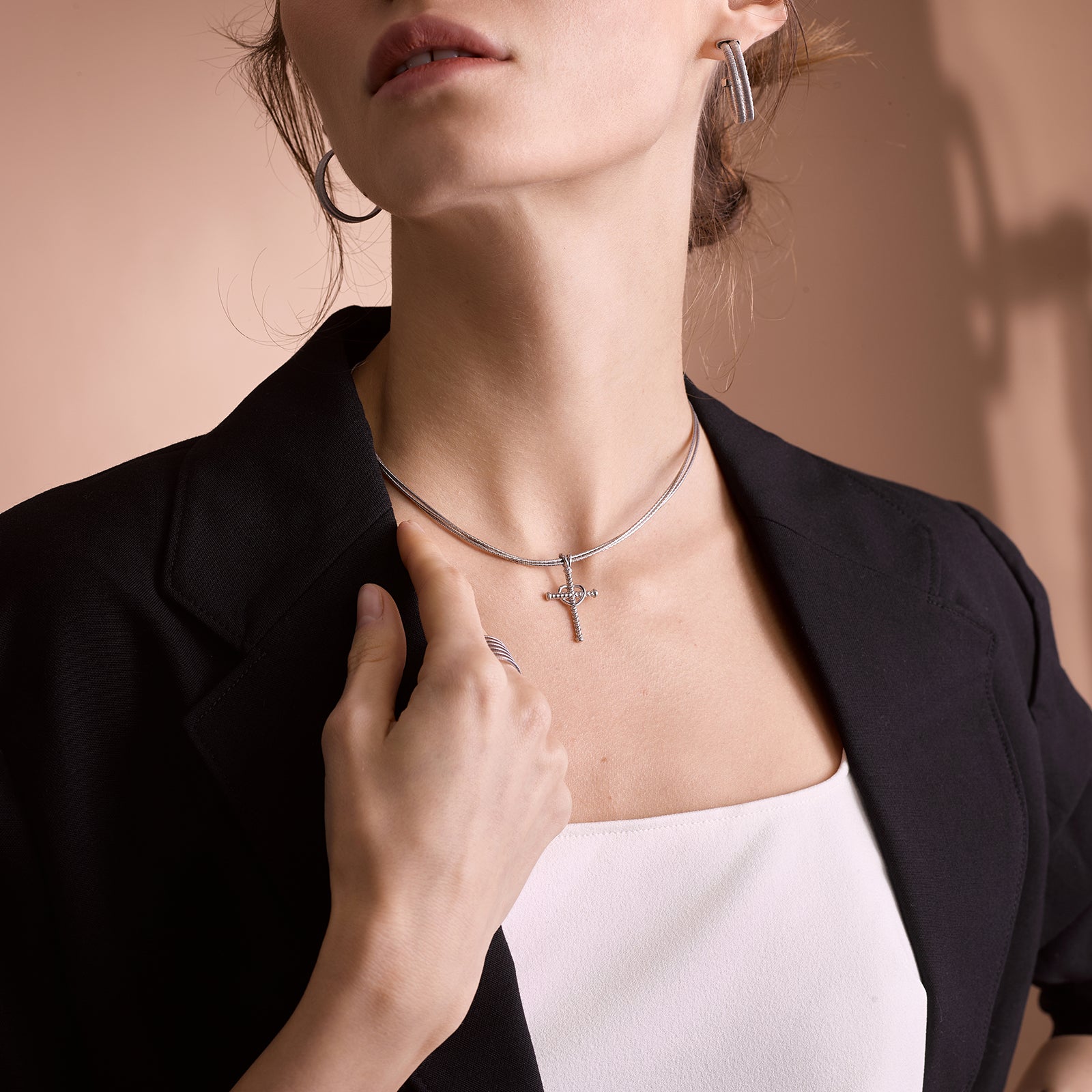 BLOOMVERE 2-STRAND COIL HOOP EARRINGS