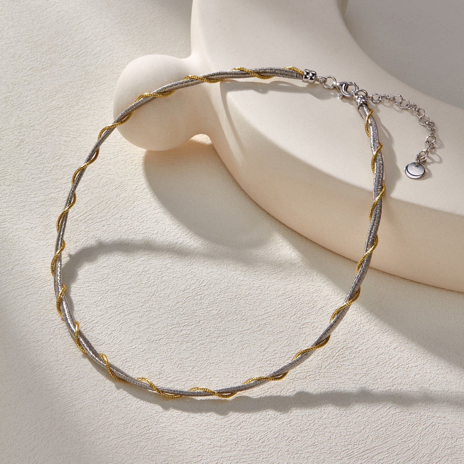 BLOOMVERE WRAP AROUND NECKLACE