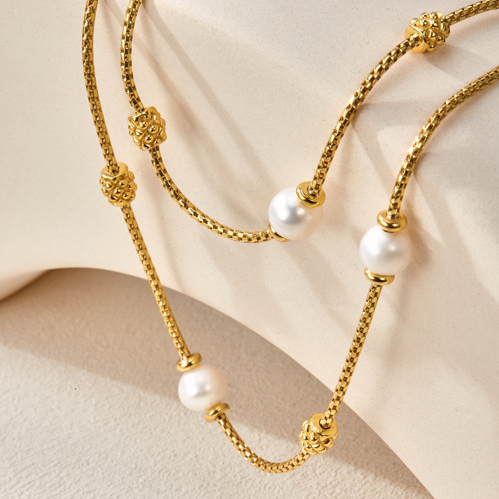BLOOMVERE 2-STRAND PEARLS NECKLACE
