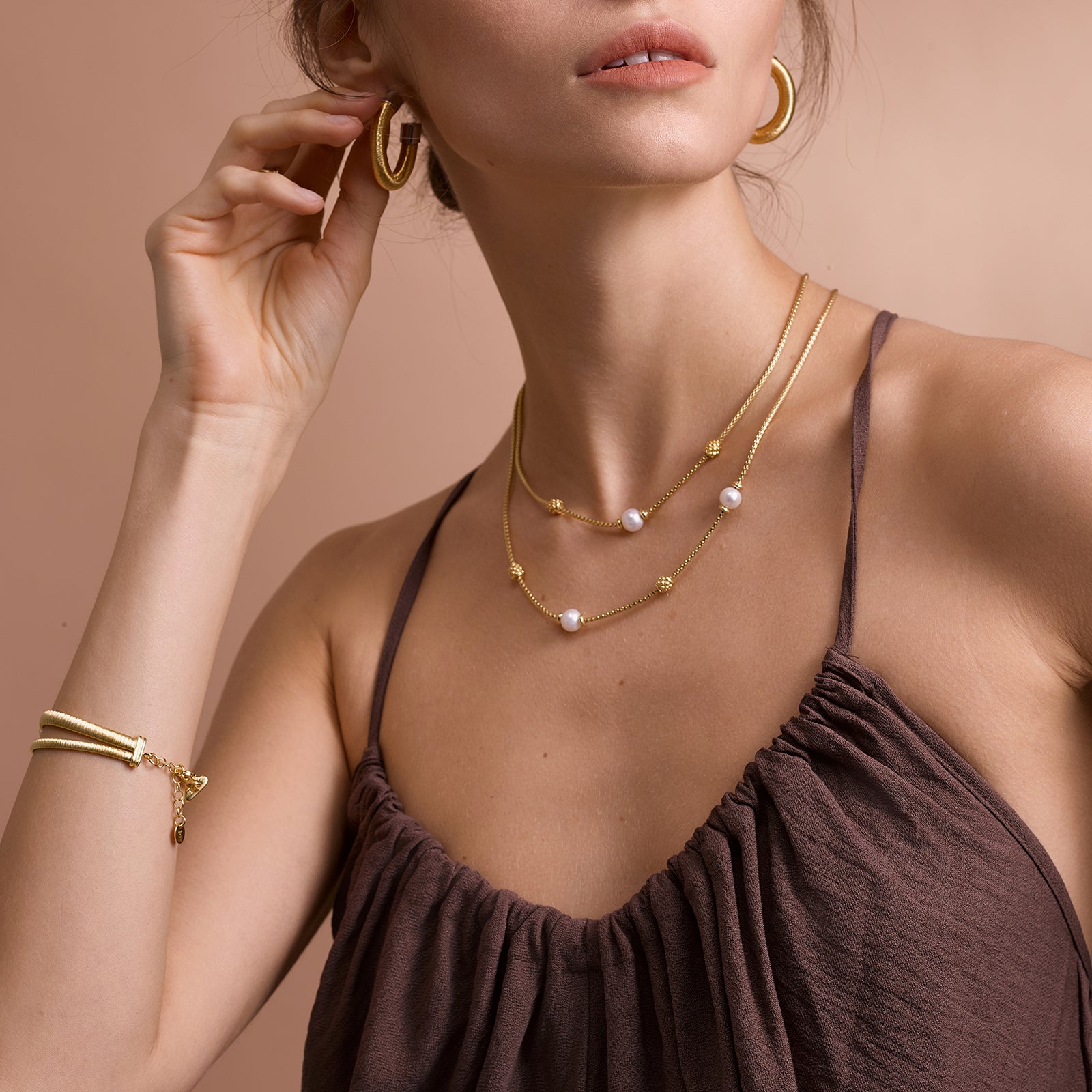 BLOOMVERE 2-STRAND PEARLS NECKLACE