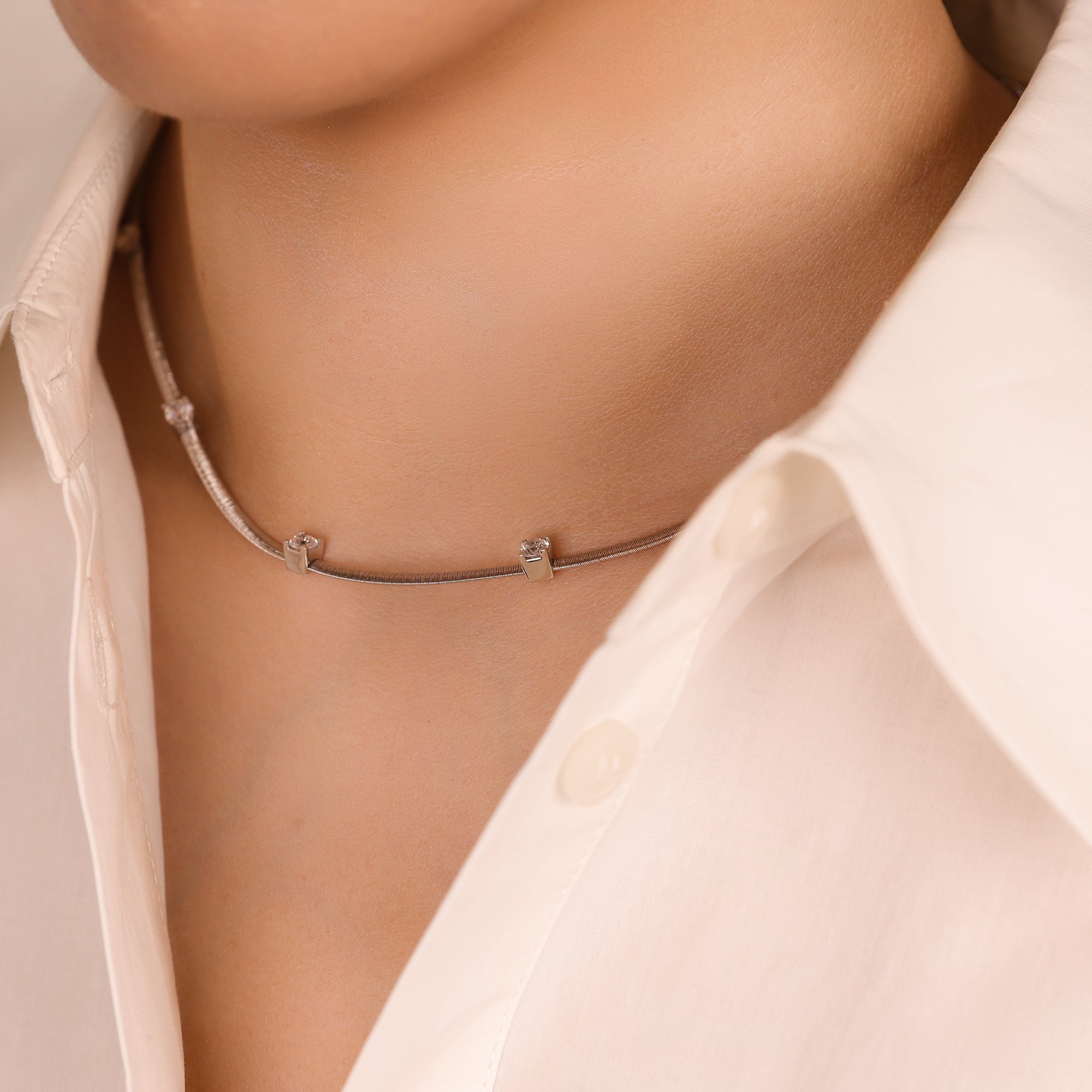 BLOOMVERE DIAMOND PENDANT NECKLACE