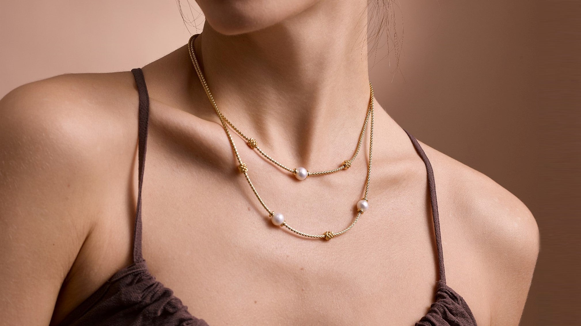 Necklaces & Pendants