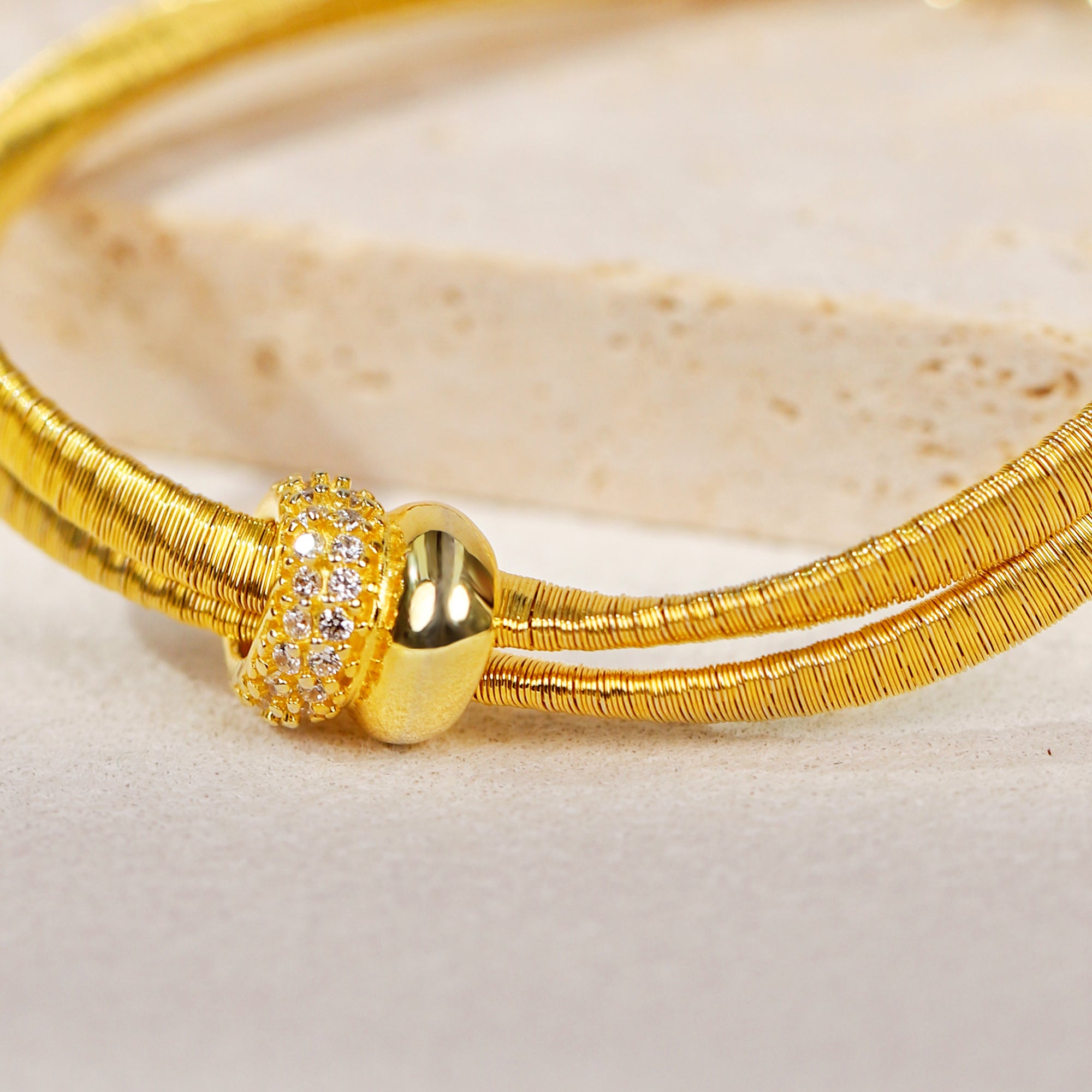 BLOOMVERE TWISTED BRACELET with BEADS