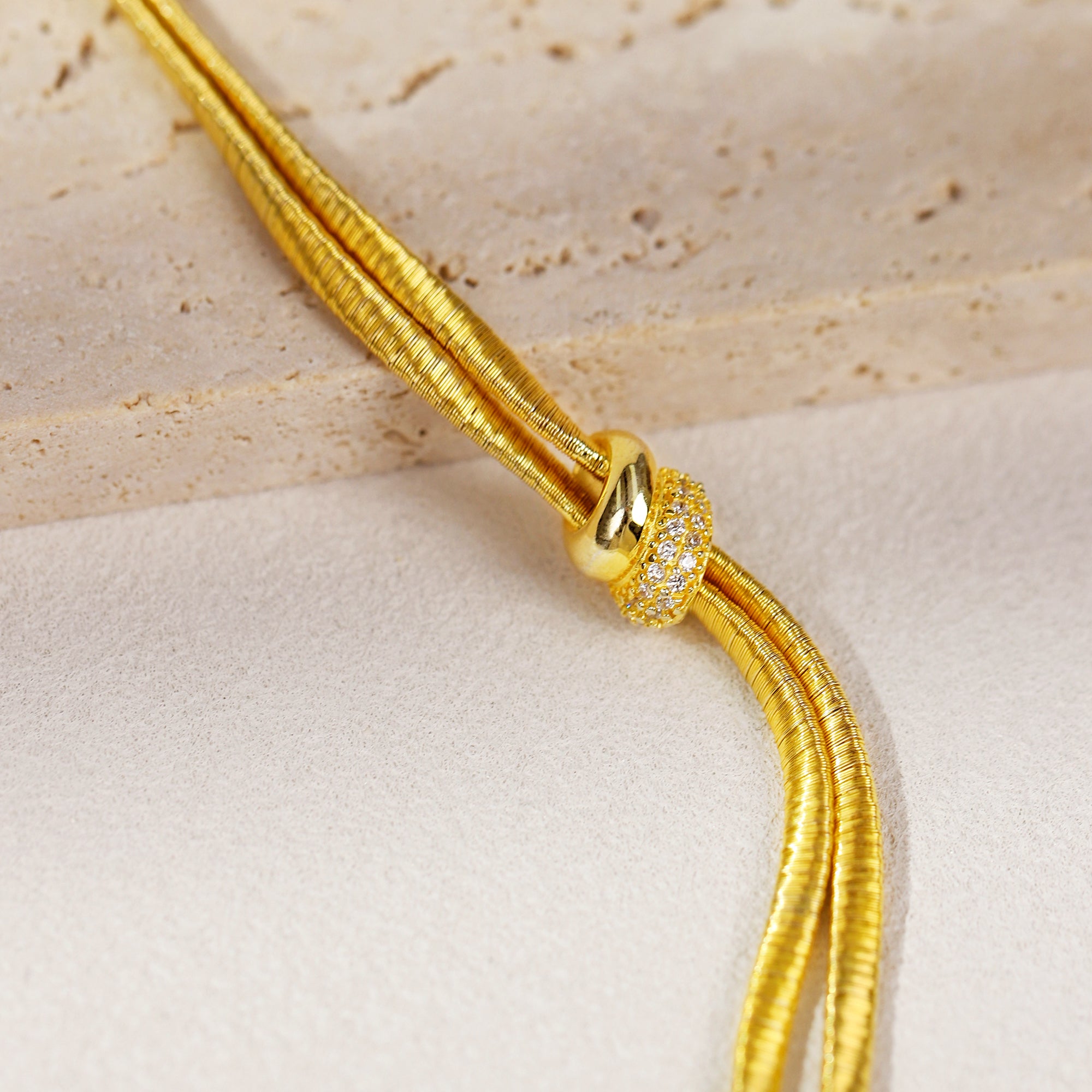 BLOOMVERE TWISTED BRACELET with BEADS