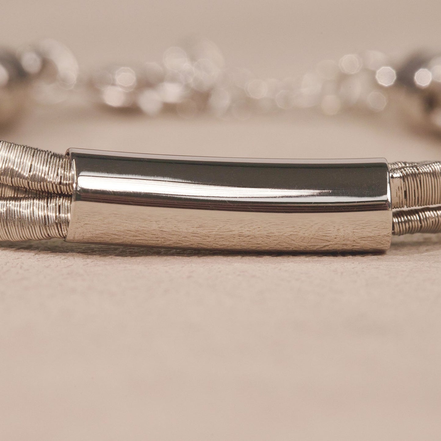 BLOOMVERE 3-STRAND COIL BRACELET