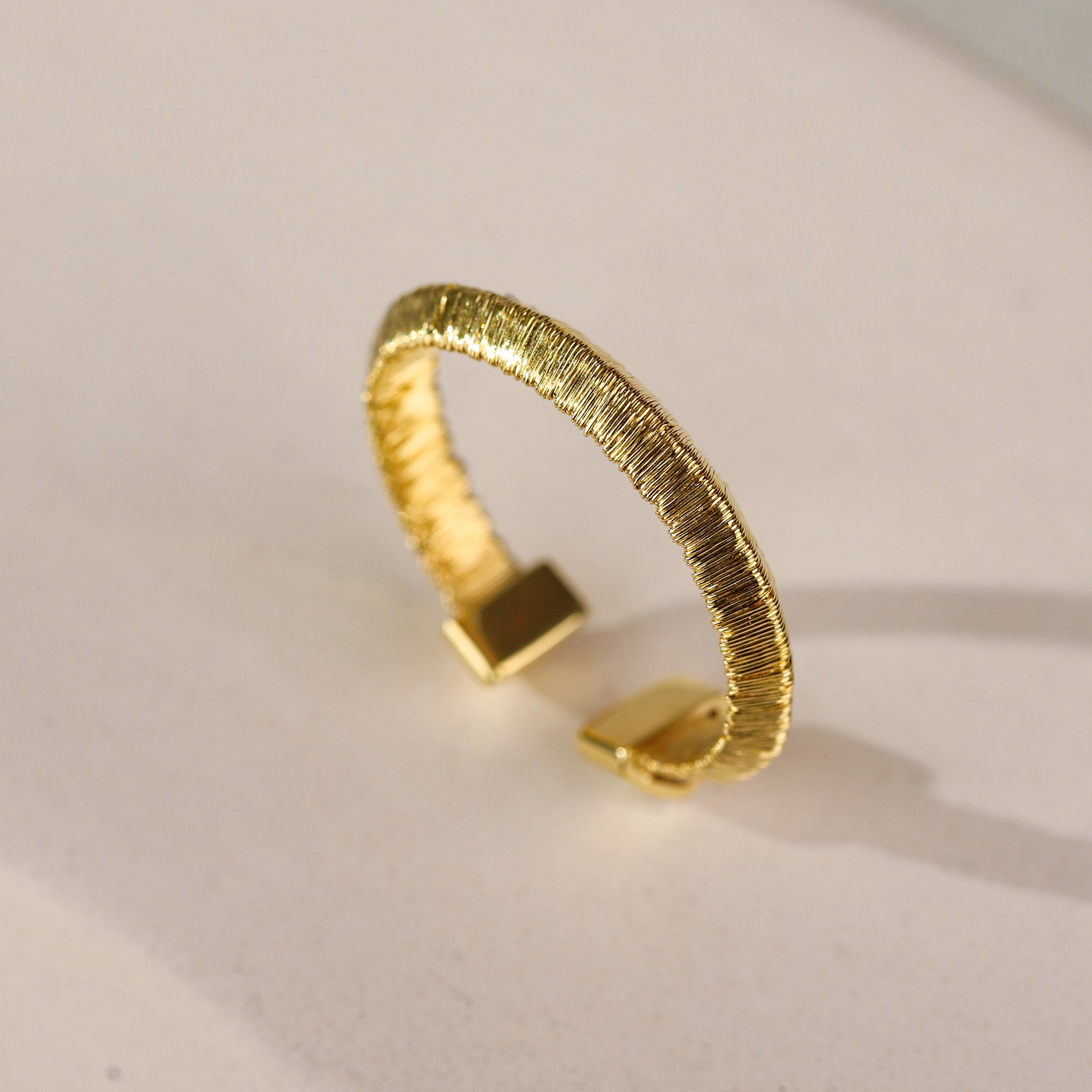 BLOOMVERE BRUSHED RING (GOLD)