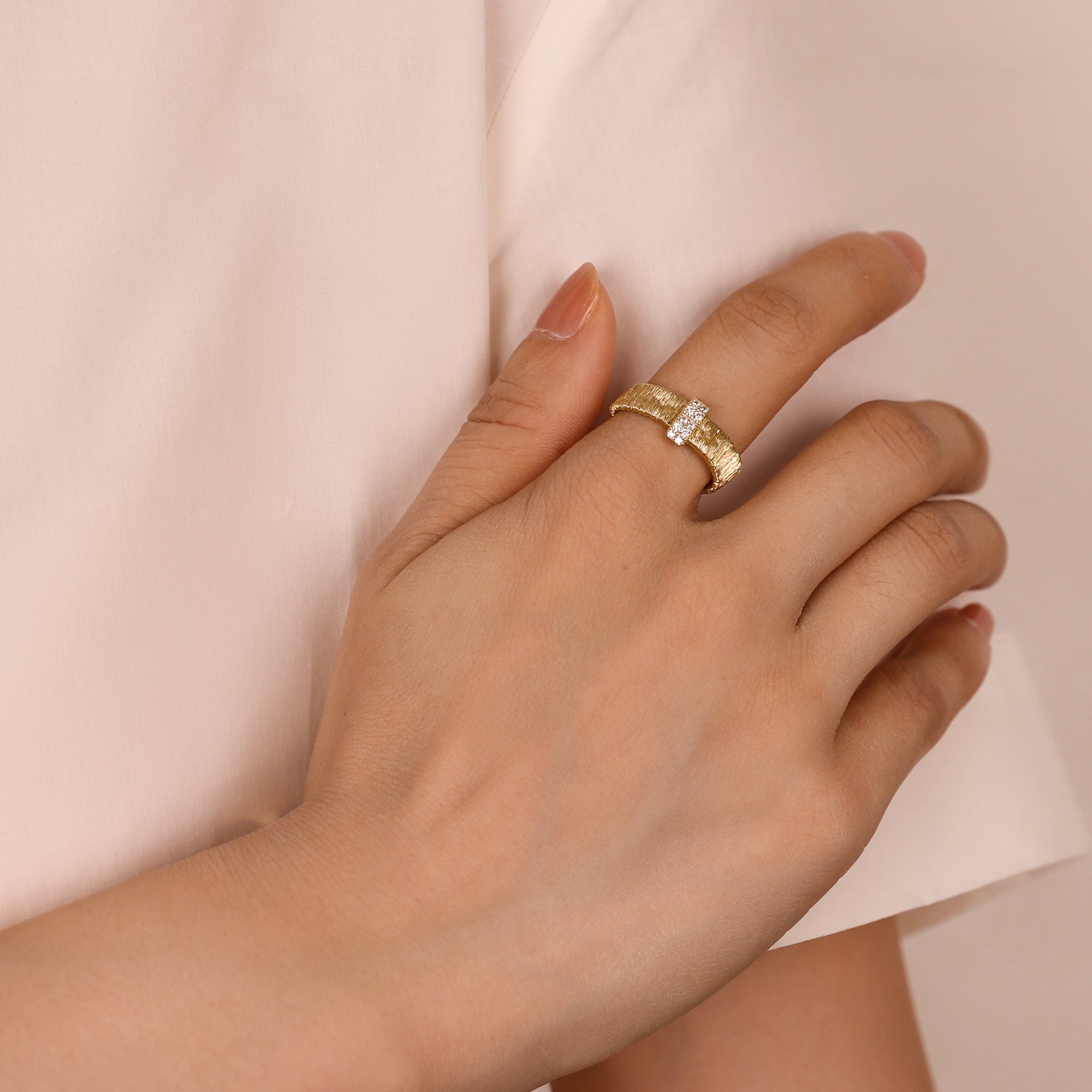 BLOOMVERE DAINTY SILVER SOFT RING