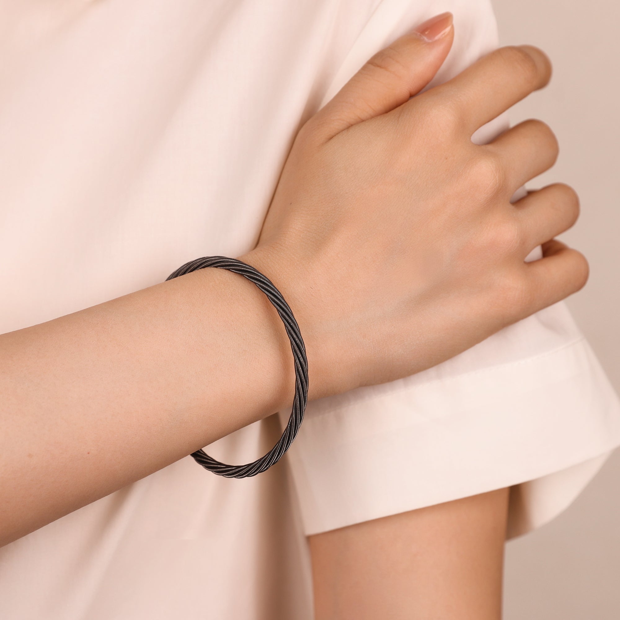 BLOOMVERE RETRO ROPE BANGLE